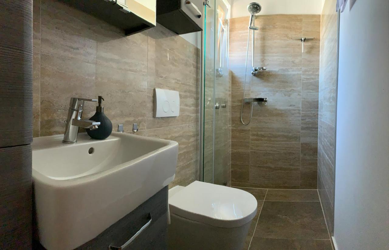 Villa Providenca Vodice Esterno foto